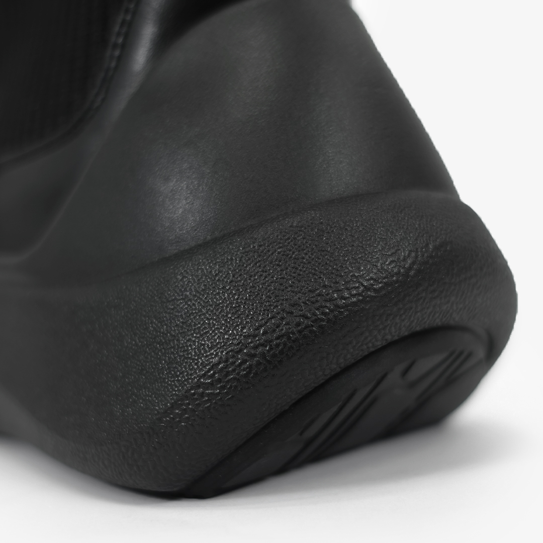 リブニットスニーカーブーツ ブラック/ブラック サイズ: レディースS（~22.5cm）