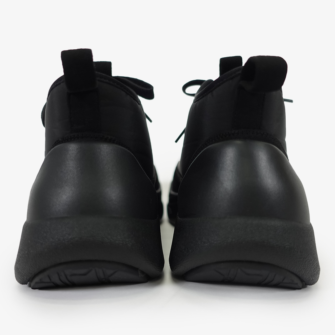 【即納】エアースニーカー ブラック/ブラック サイズ: レディースS（~23.0cm）