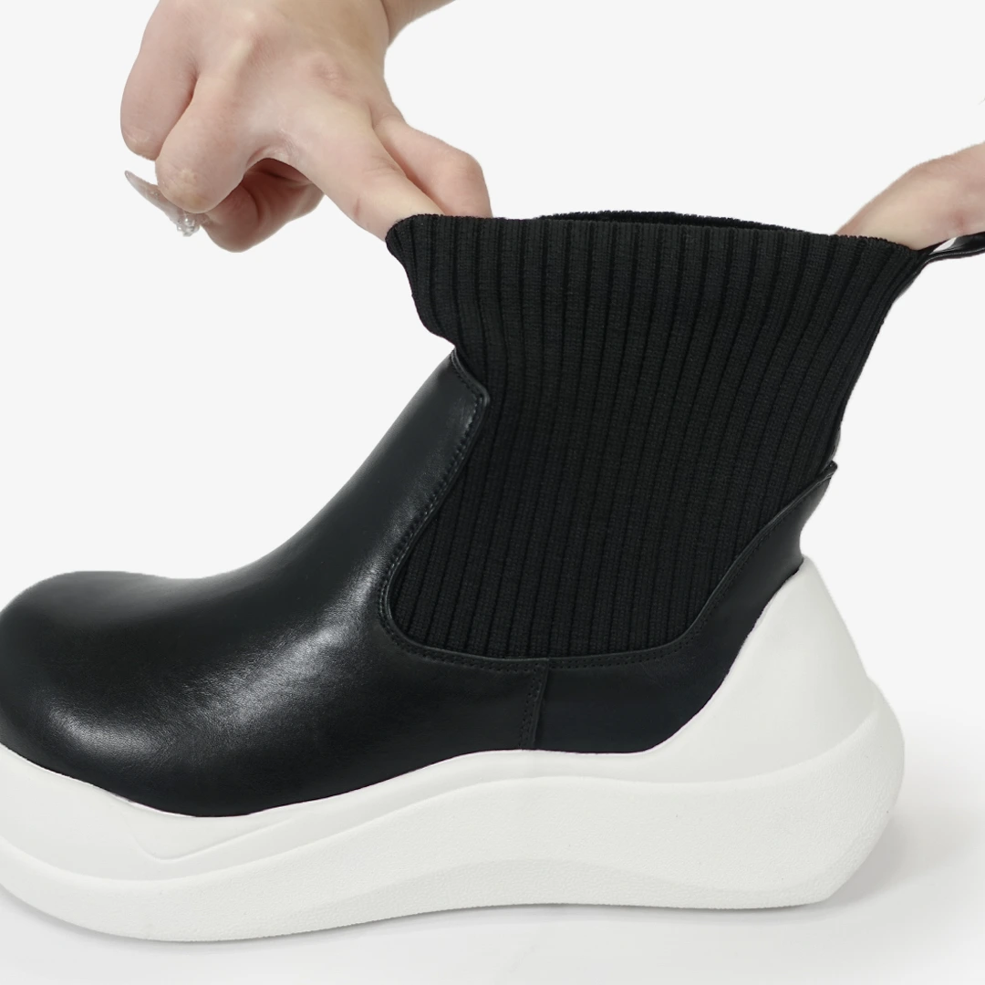 リブニットスニーカーブーツ