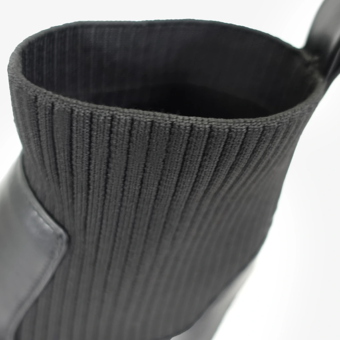 リブニットスニーカーブーツ