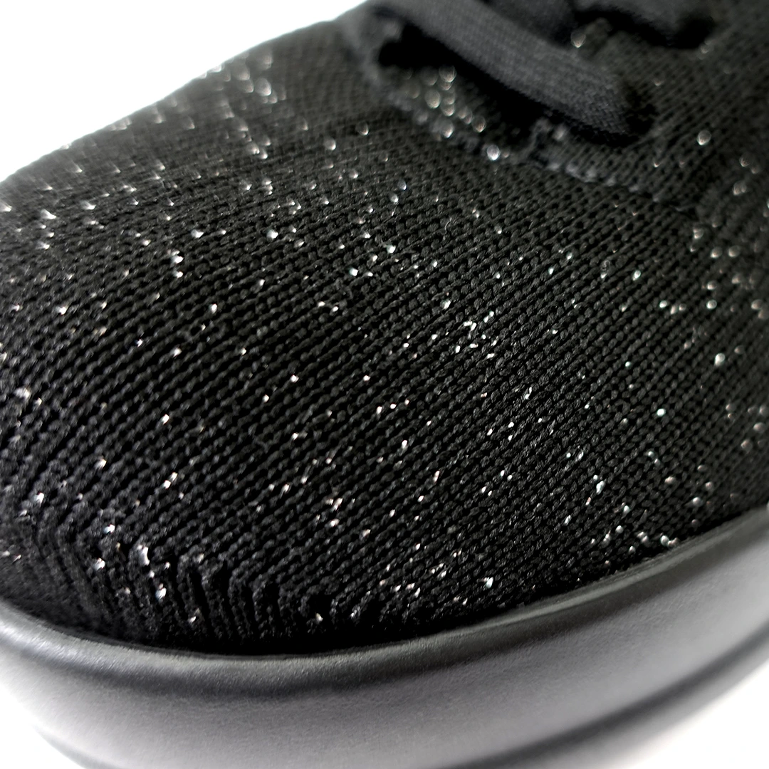 ストレッチニットスニーカー