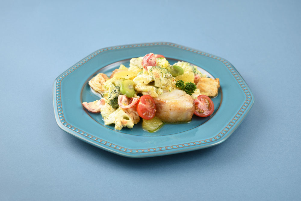 白身魚のムニエル〜ごろごろ野菜タルタルがけ〜