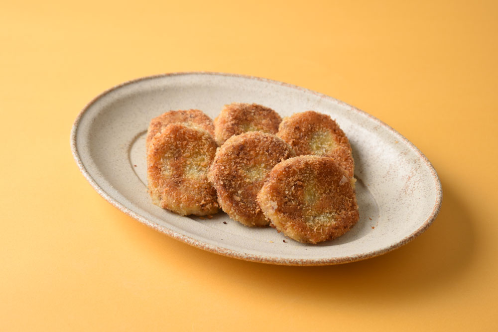 新じゃがと新玉の焼きコロッケ