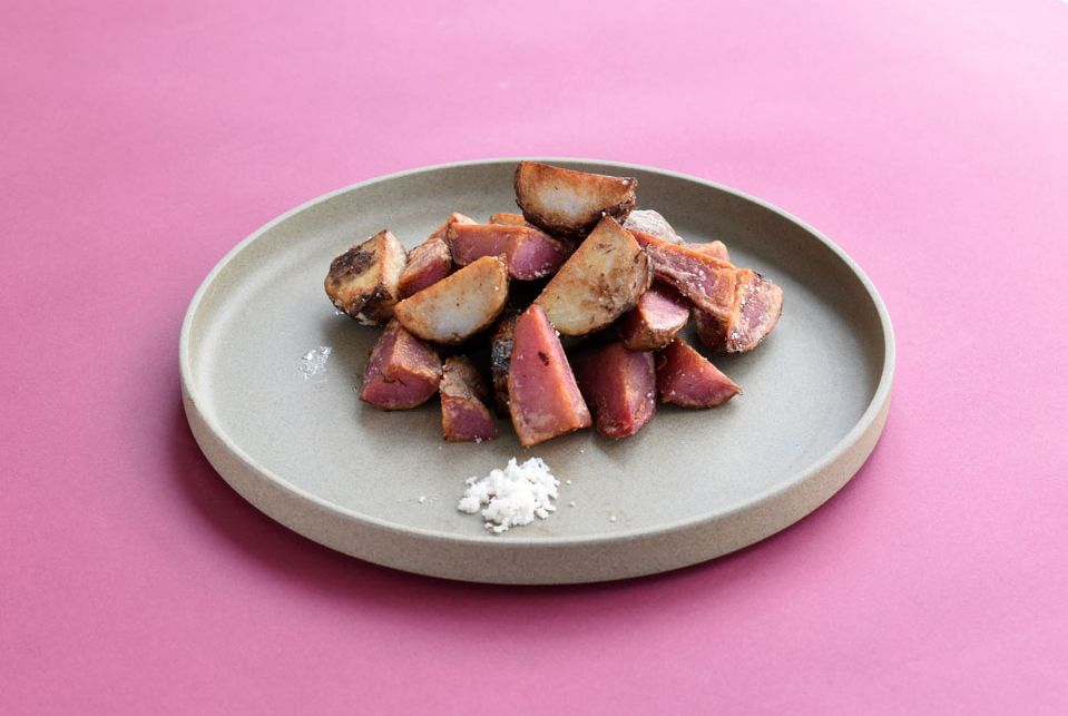 皮ごと里芋の揚げ焼き