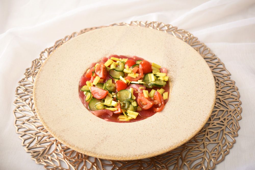 黄ニラとマグロのチャイニーズカルパッチョ