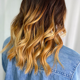 髪を染めると薄毛になる？これって本当？