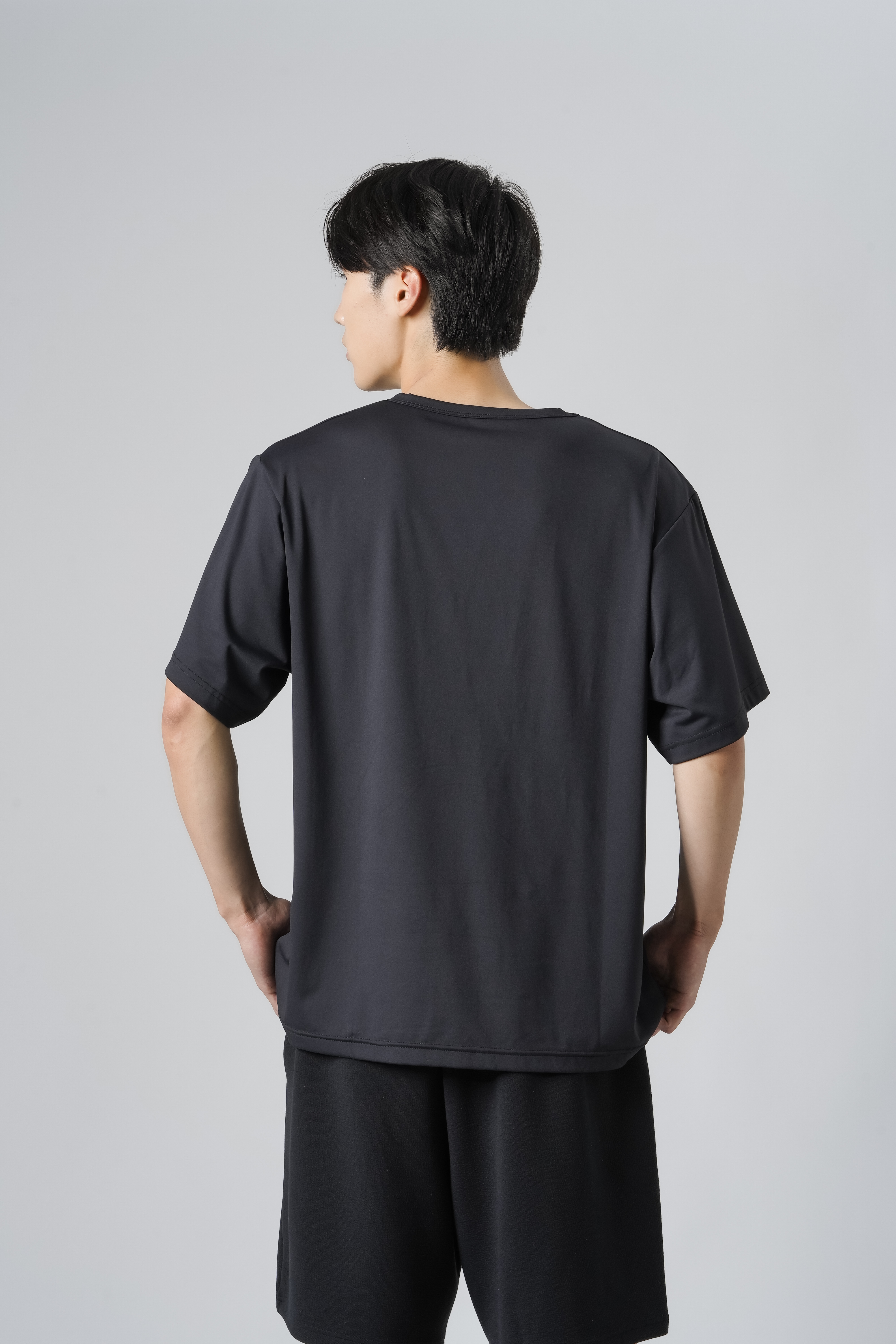 Performance T-Shirt SIZE: M, カラー: Black
