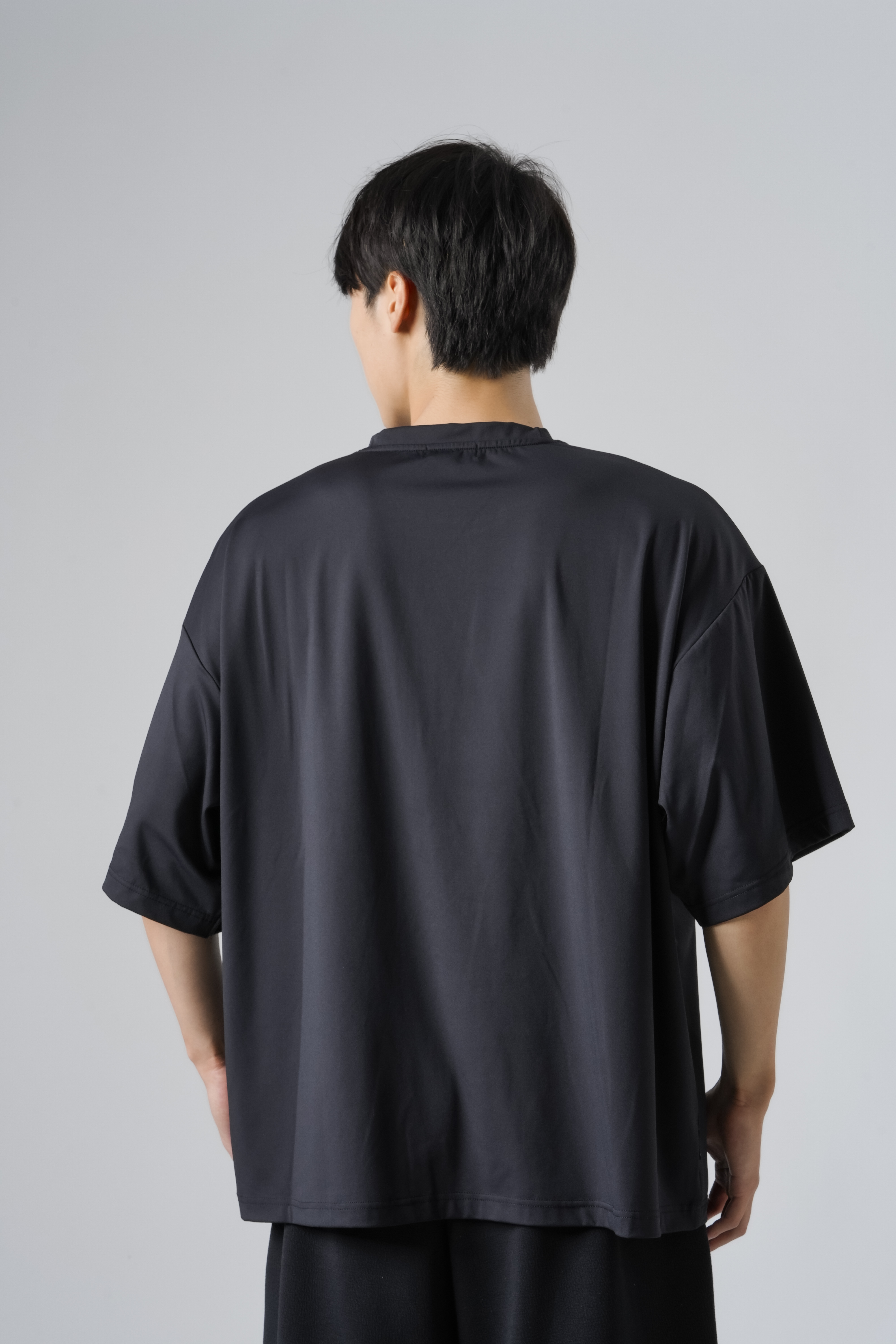 Performance Oversized Tee SIZE: M, カラー: Black