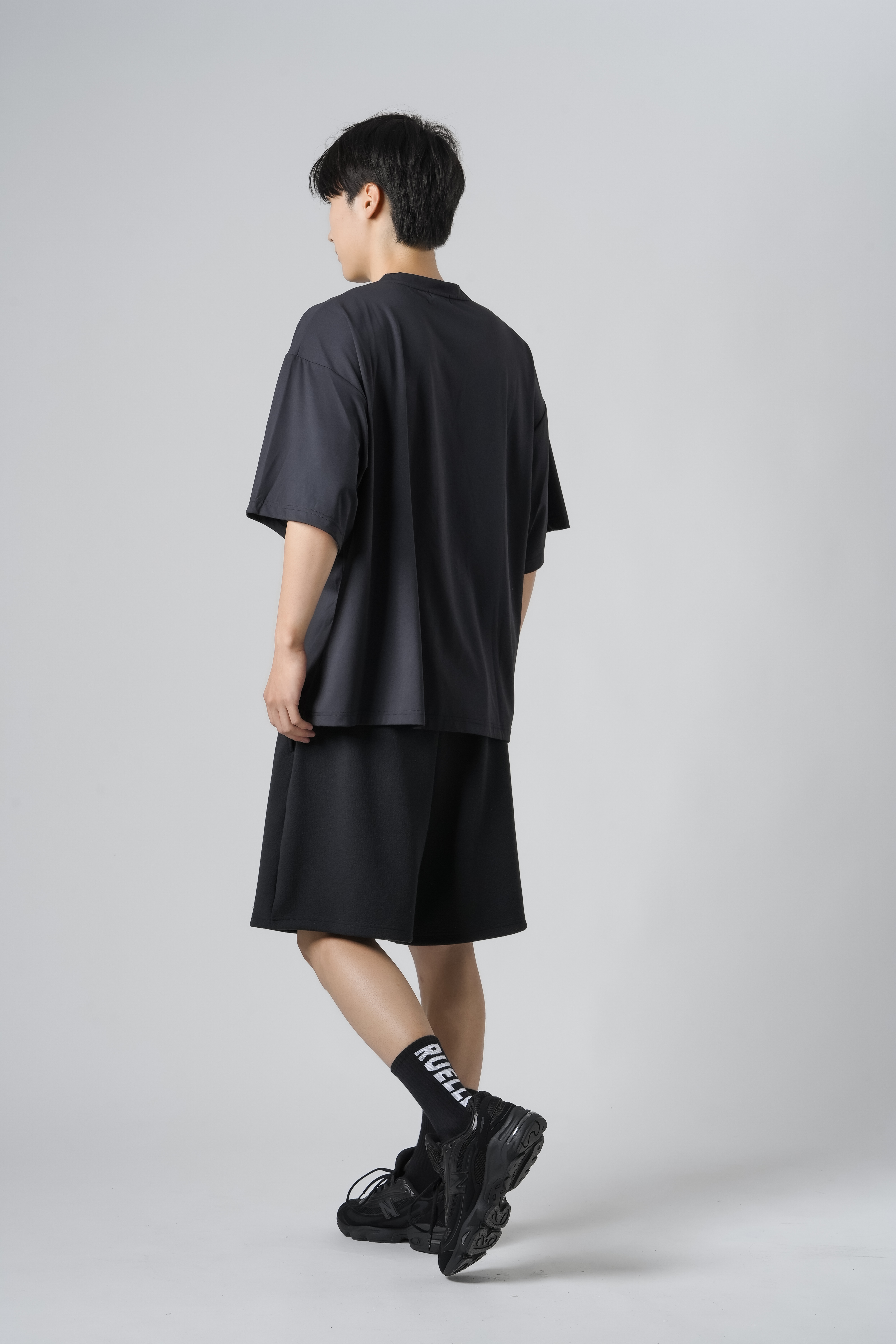 Performance Oversized Tee SIZE: M, カラー: Black