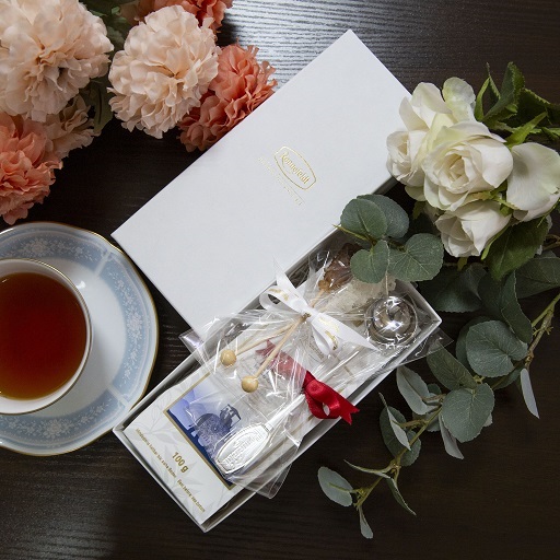 選べるリーフティー100ｇ＆ティーメジャーリングスプーン＆シュガースティック