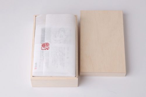特撰ギフト頂　龍の瞳2025年特撰飛騨産 箱種類: 木箱, 内容量: 2kg（13合）, 留紐種類: 赤白紐(祝儀/日常)