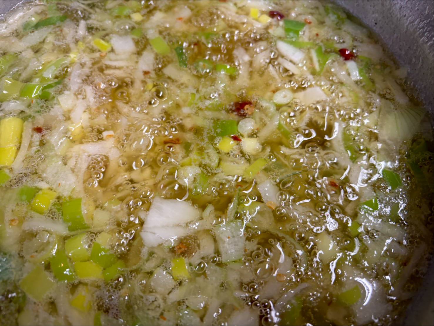 【やみつき】いかの旨辛食べラー油