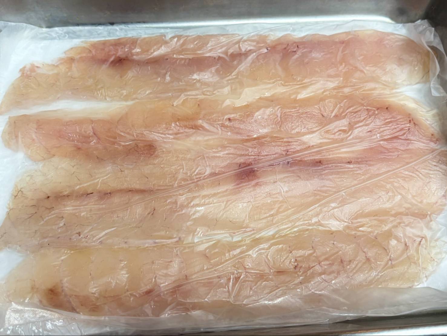 【魚匠の逸品】天然とらふぐ大吟昆布〆～生ハム仕立て