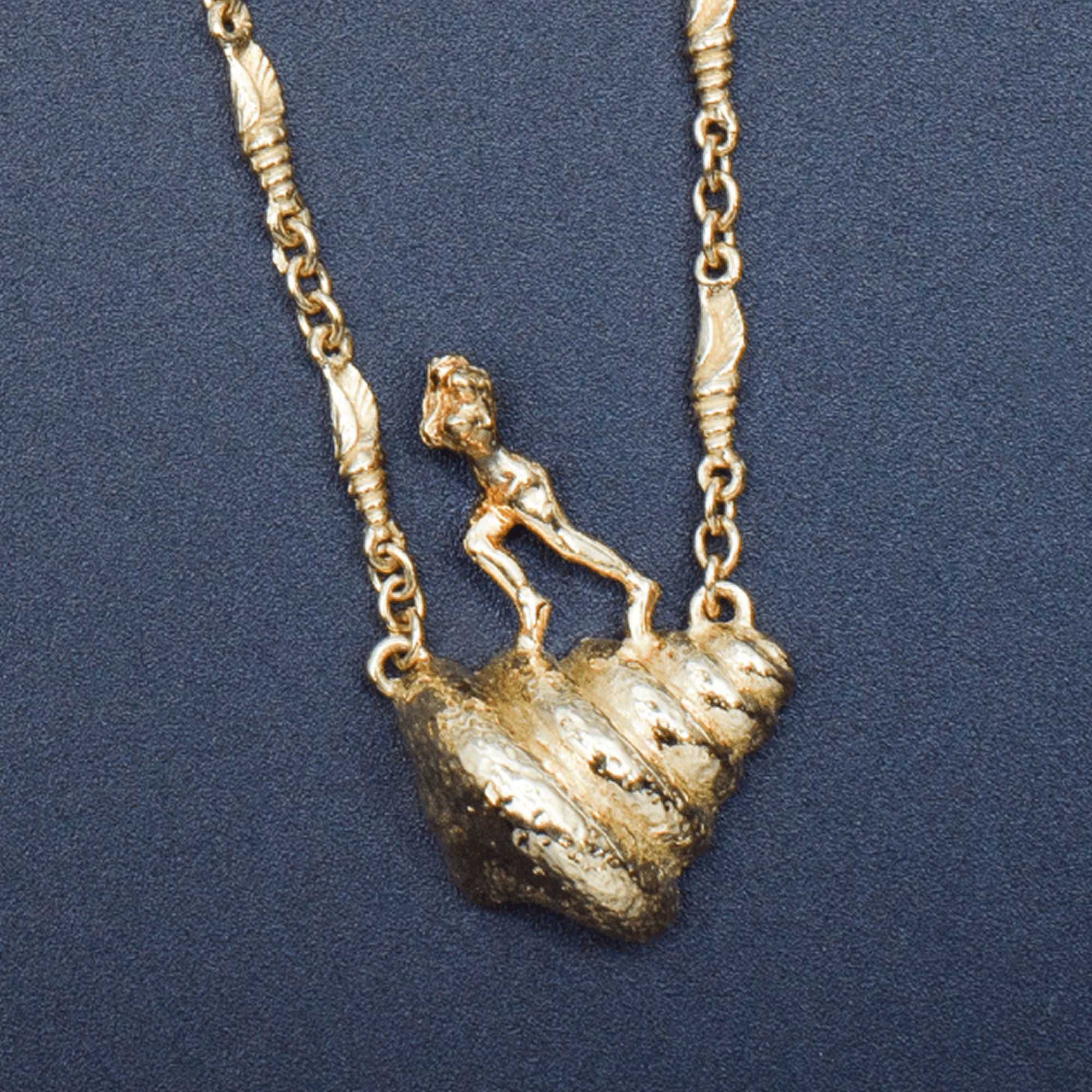 Nude Woman PENDANT