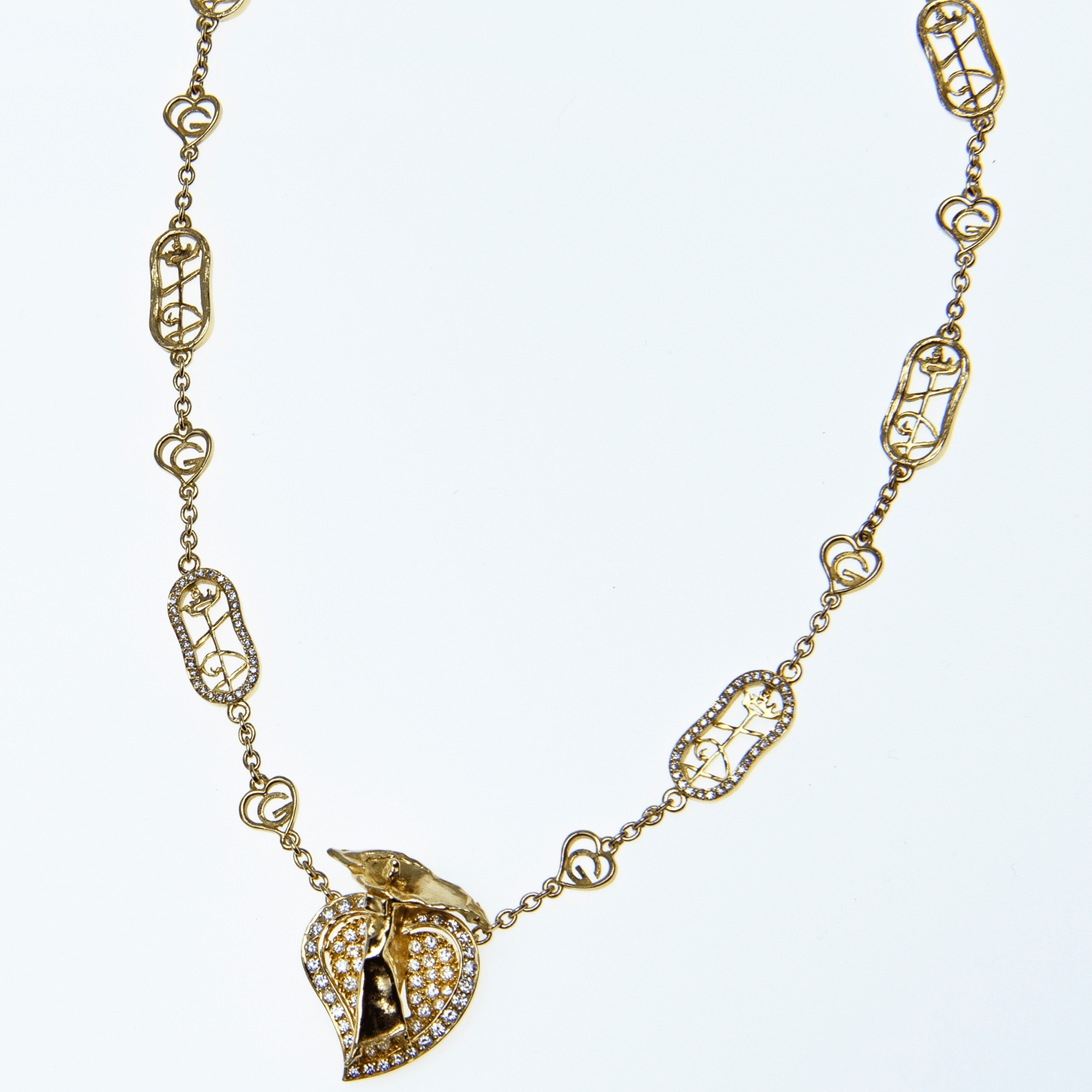 Gala PENDANT GOLD  Diamond 1
