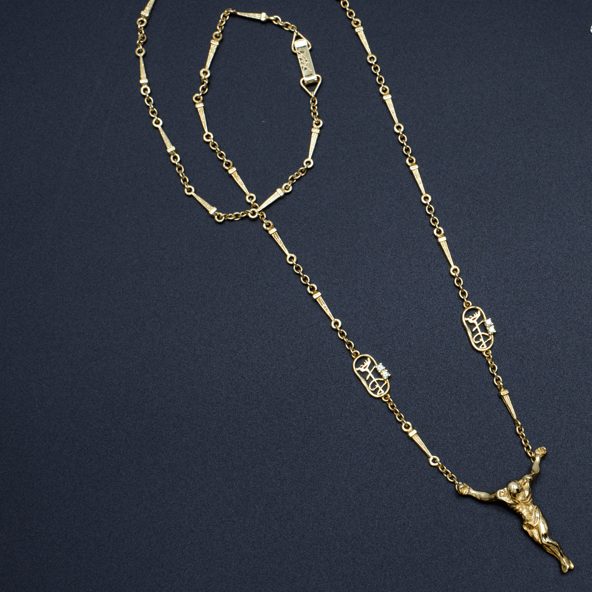 Christ PENDANT GOLD  Diamond