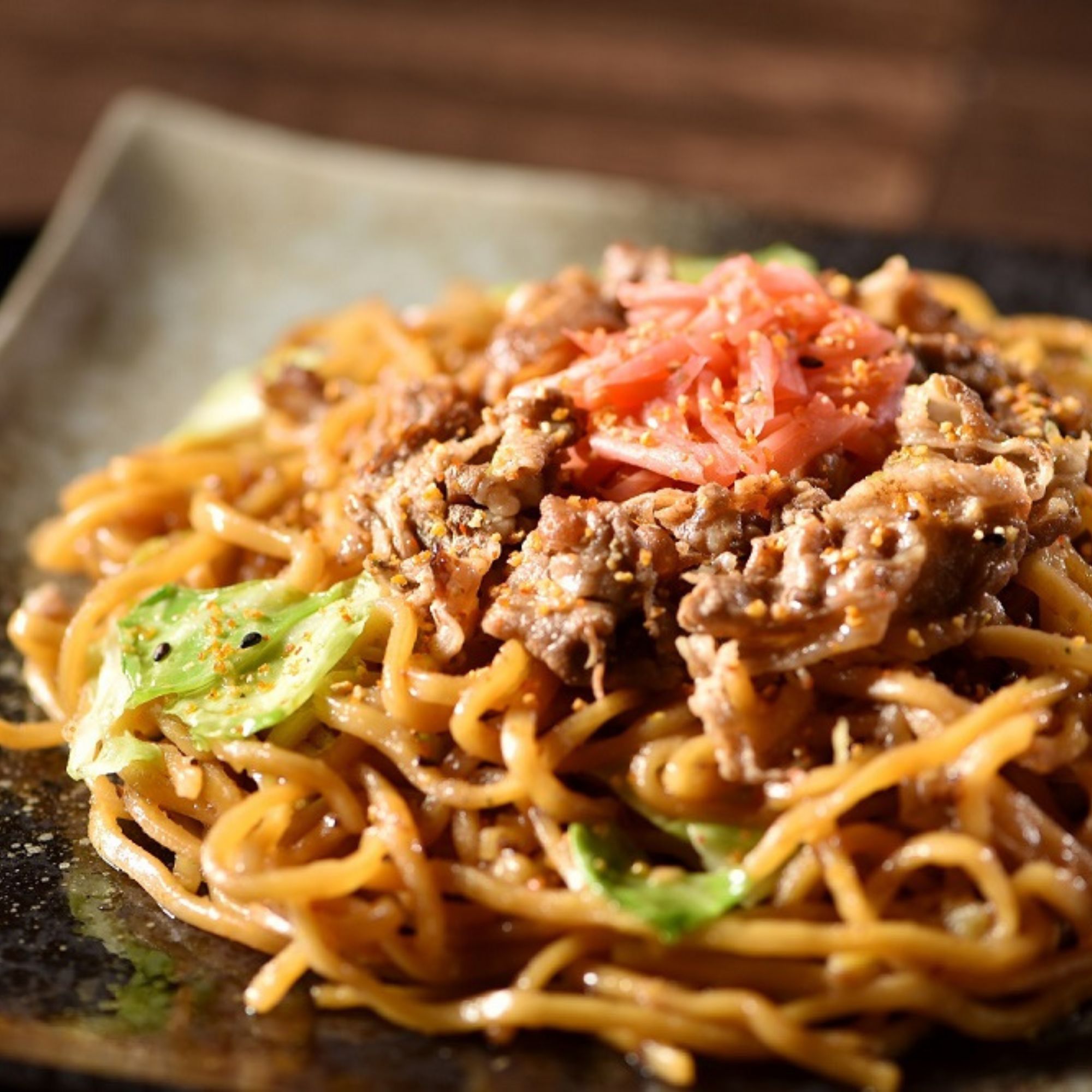 吉野家×富士宮やきそば 牛肉やきそば 30食＋やきそば王国製品4食おまけ付  1セット（180g×2食×15袋）＋おまかせ おまけ4食