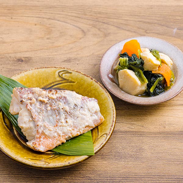ベルーナ 管理栄養士監修 お魚とお野菜の惣菜セット 28食 1セット：お魚14種、お野菜14種 計28食