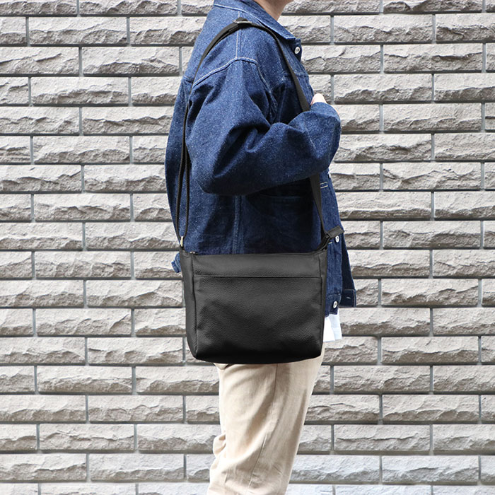 豊岡工房 軽量牛革 横型ショルダー 6043 1個