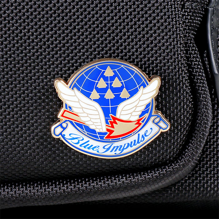 航空自衛隊創設70周年記念 ブルーインパルス 多機能ボディバッグ 1個