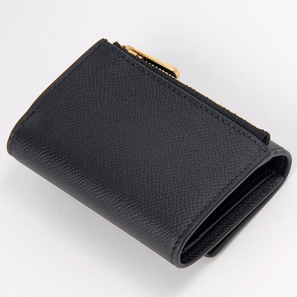 SalvatoreFerragamo サルヴァトーレフェラガモ 三つ折り財布 SFE22-0862-779894 THE GANCINI ガンチーニ 並行輸入品 1点