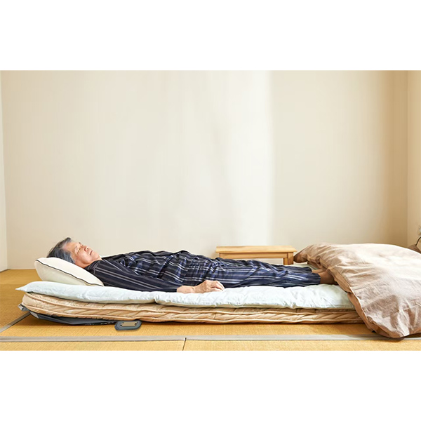 エアーリクライニングマット ラクライナーα 　AX-065 1台