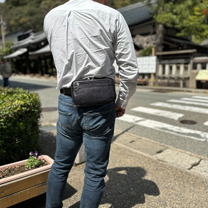 平野 サドル 姫路製牛革ウエストポーチ 日本製 25966-01 1個