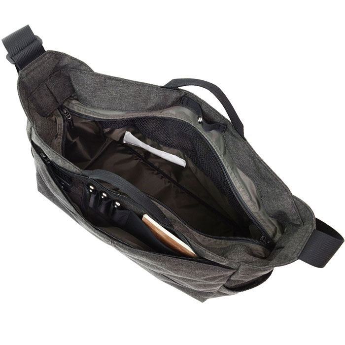 レジャープロダクツ MANHATTAN PASSAGE（マンハッタンパッセージ） #2505 スタイリッシュ ショルダーバッグ“コミューター” #2505 1個