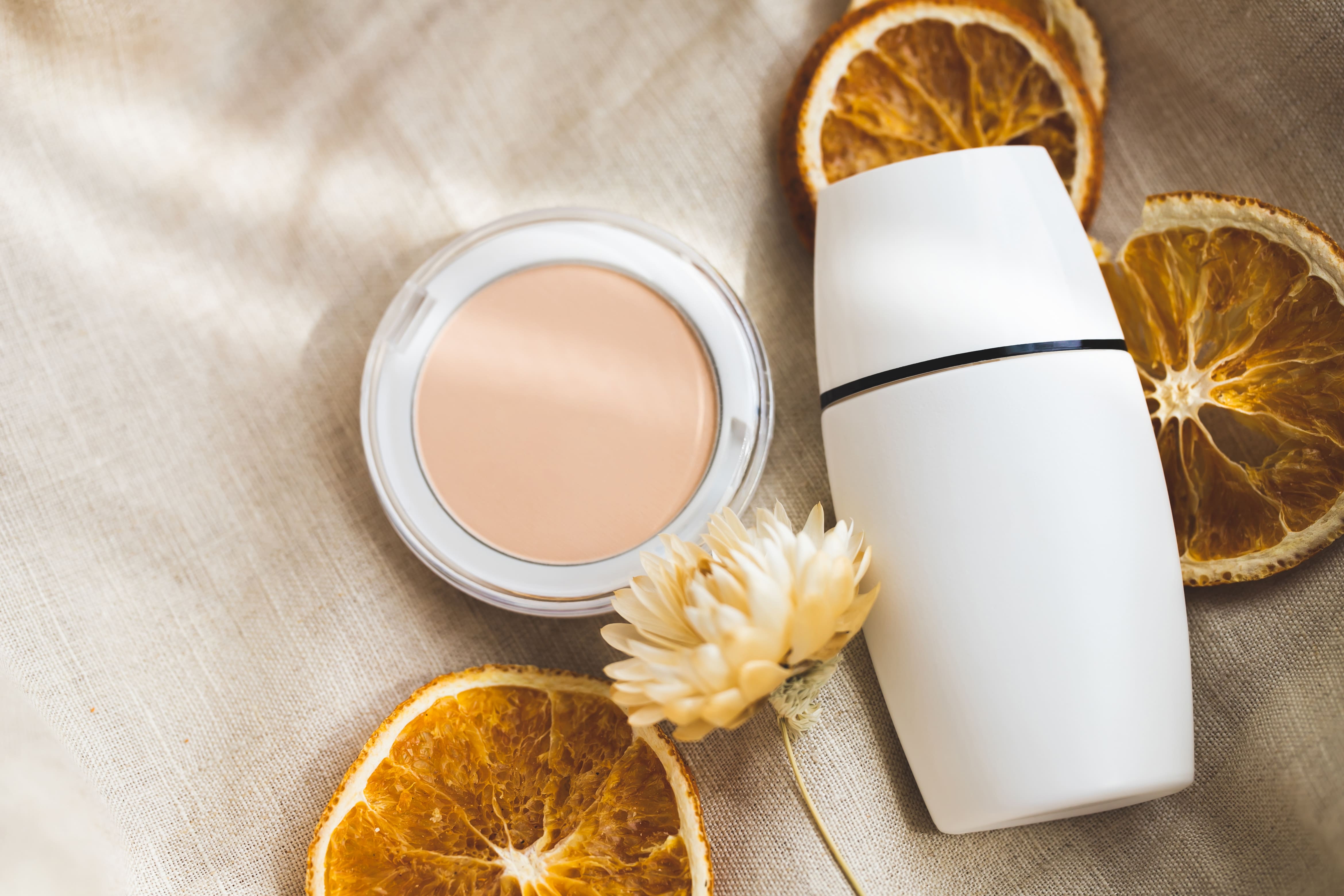 施術後も安心！カバー力の高いおすすめファンデーションとは