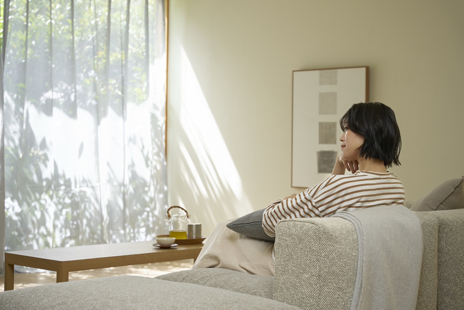 遮熱レースカーテン<br>【波模様 2枚組】 レースサイズ: 100×103cm