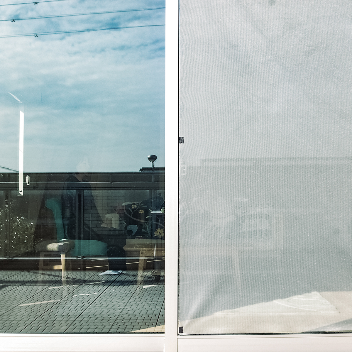 遮熱クールアップ<br>【100x230cm（掃き出し窓用）<br>2枚入り】