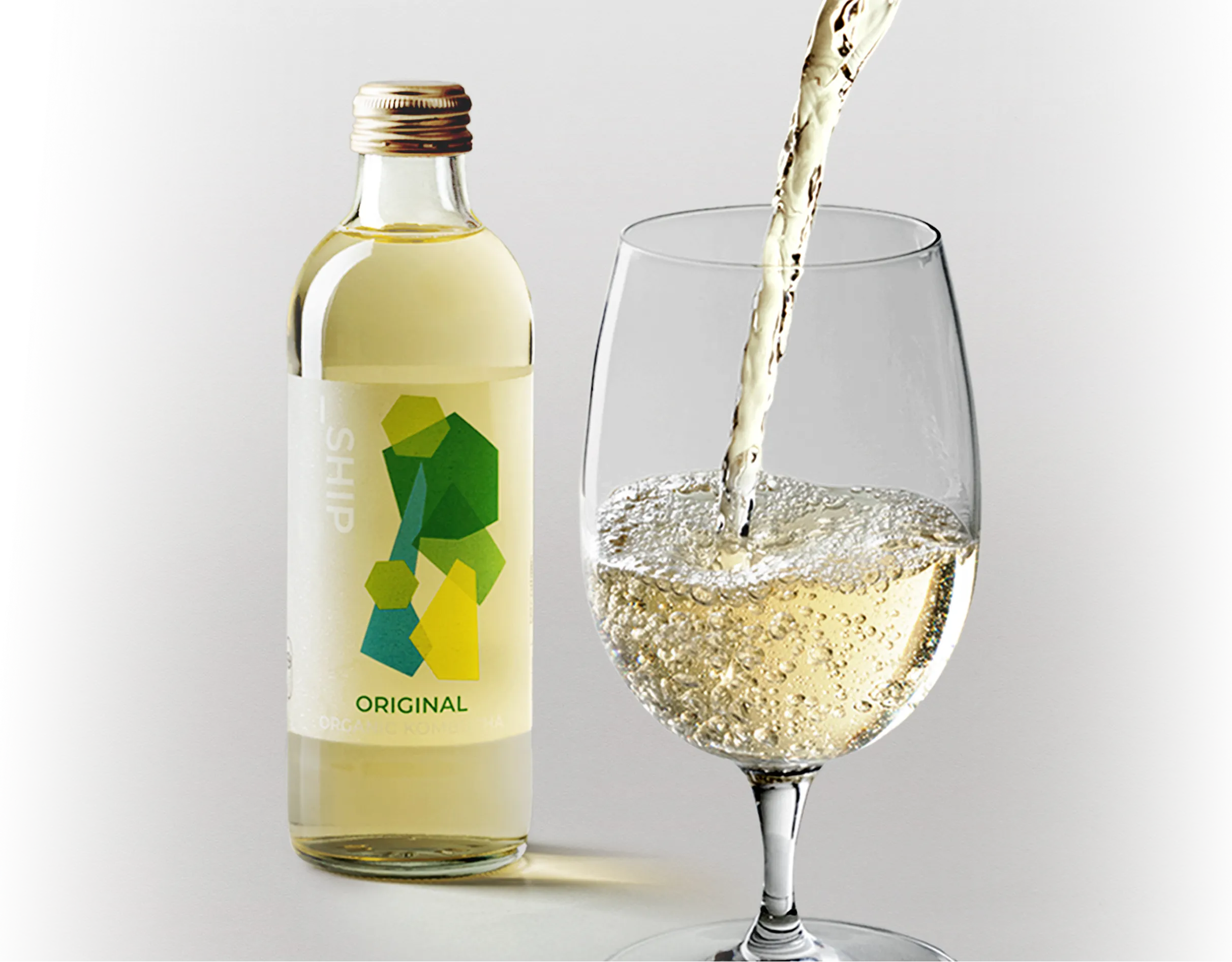 自社醸造の発酵スパークリングティー