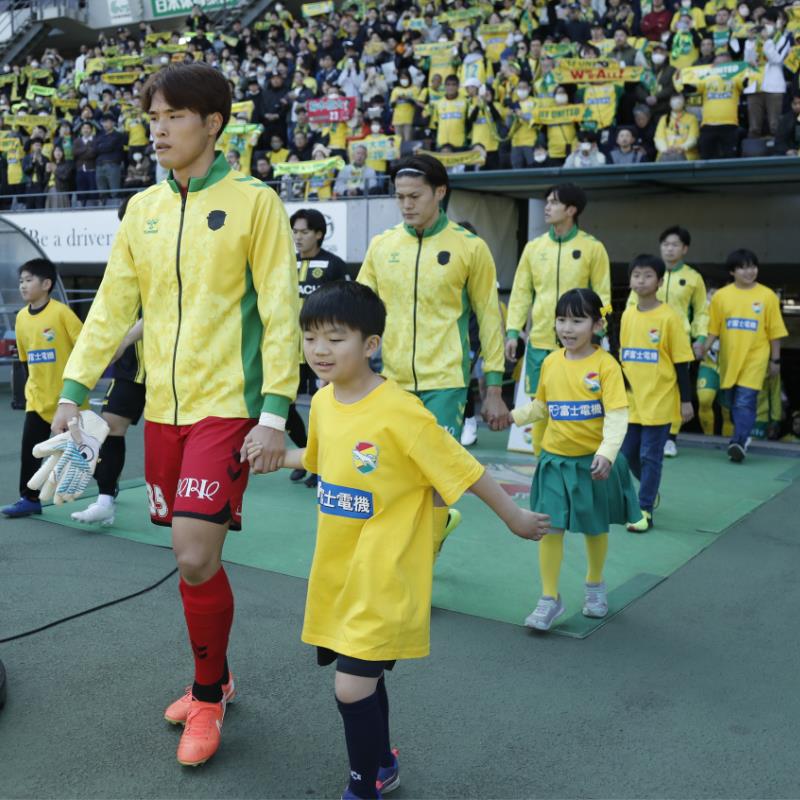 hummelミモザアンセムジャケット【受注商品】 サイズ: S