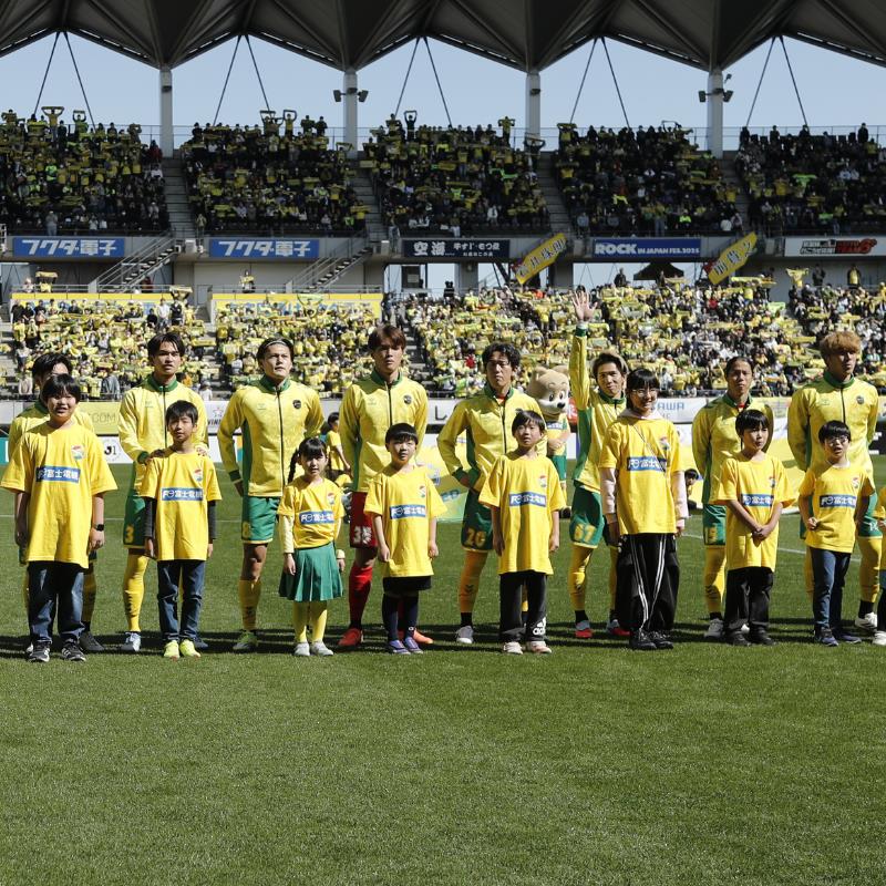 hummelミモザアンセムジャケット【受注商品】 サイズ: S