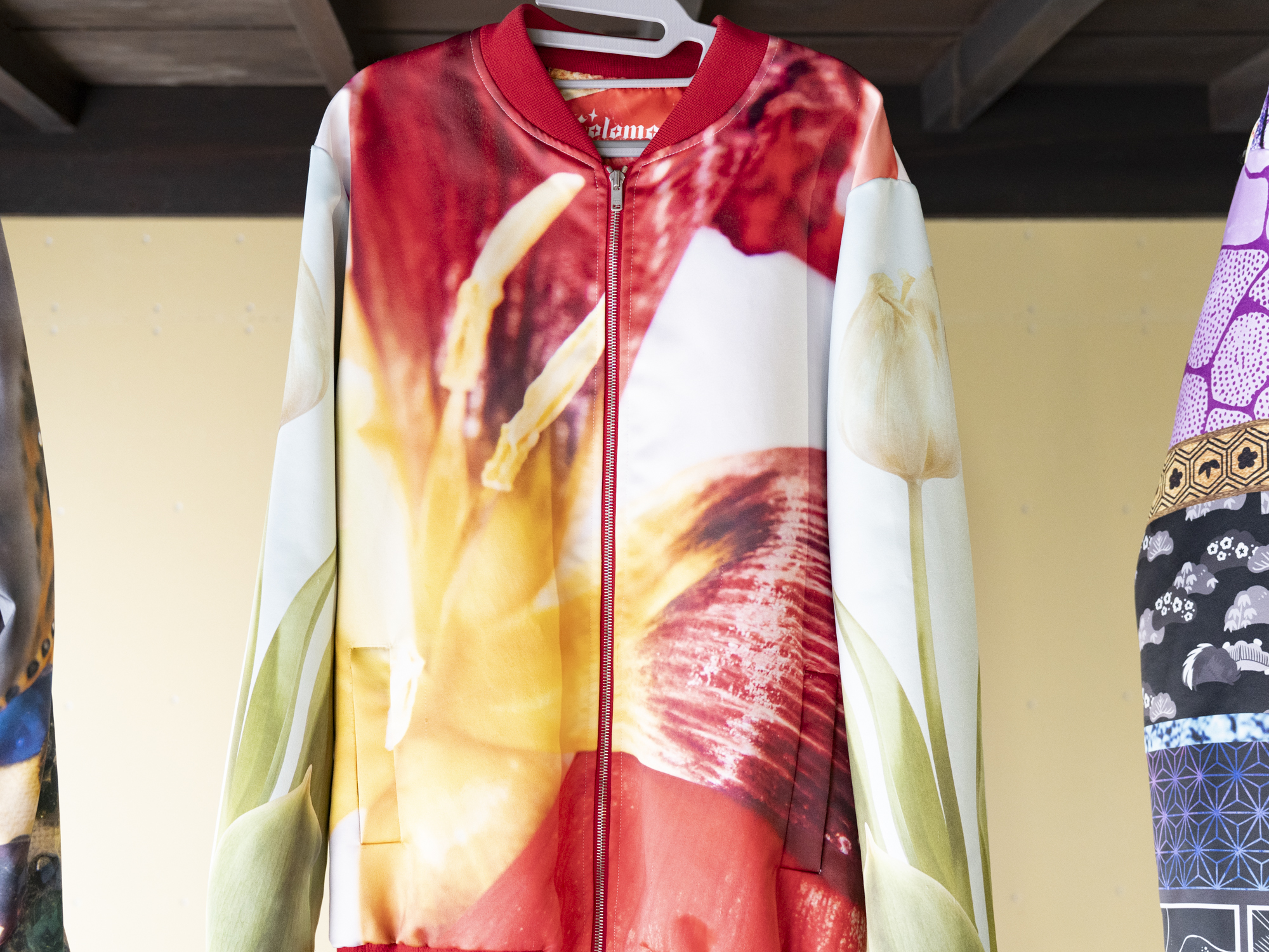 チューリップ ボンバージャケット