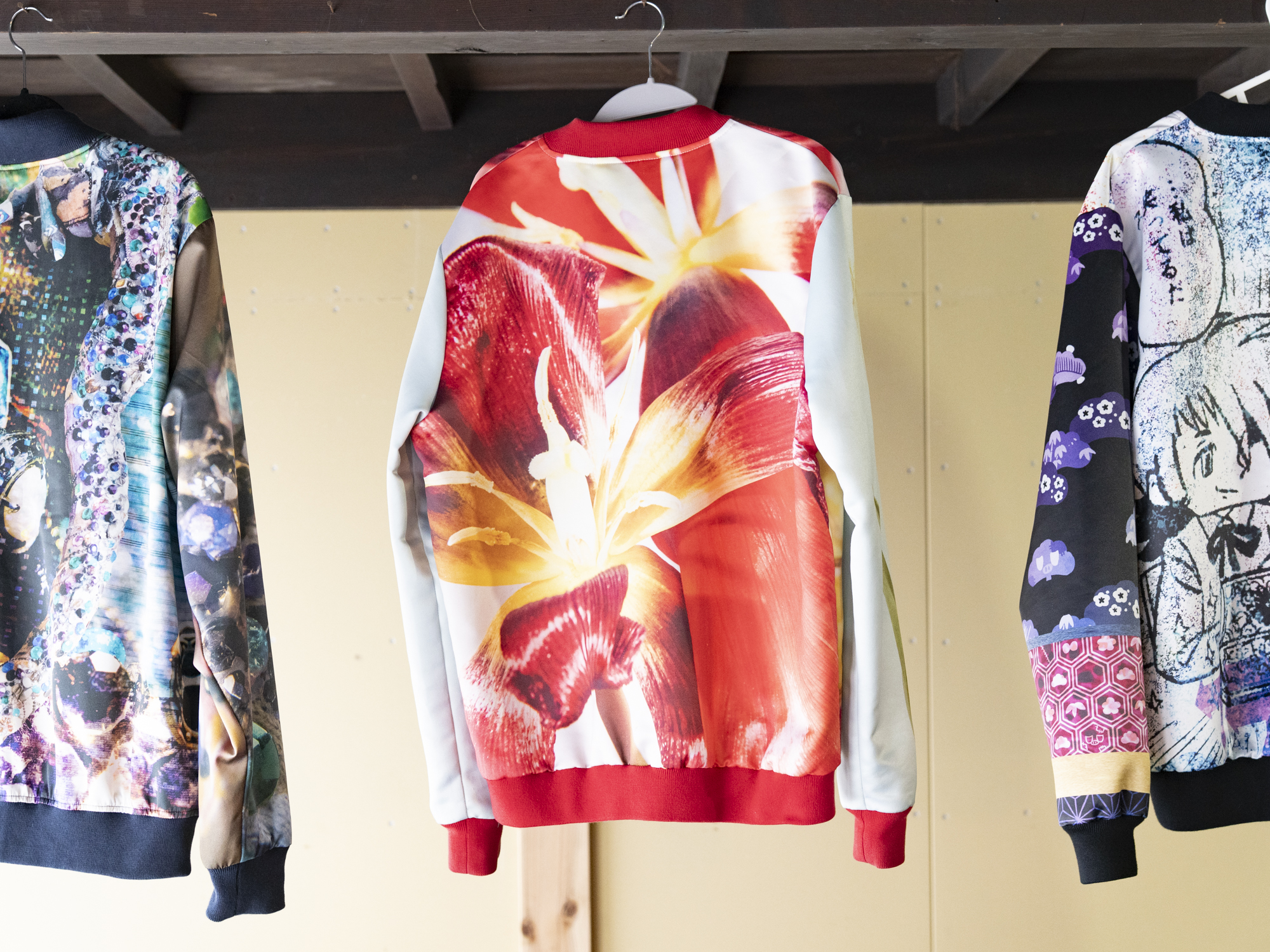 チューリップ ボンバージャケット