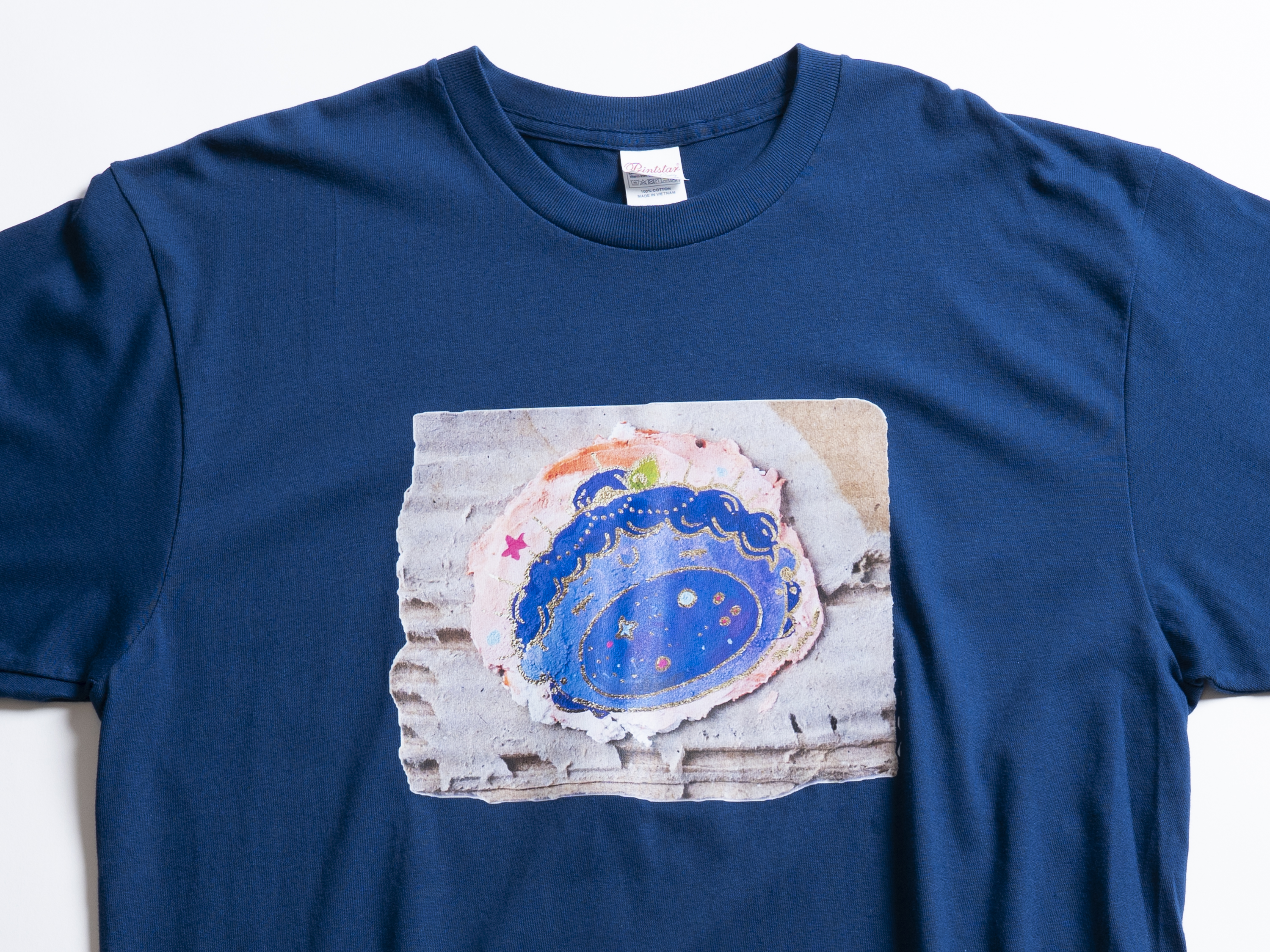『クリシュナのお口の中に広がる宇宙』Tシャツ1
