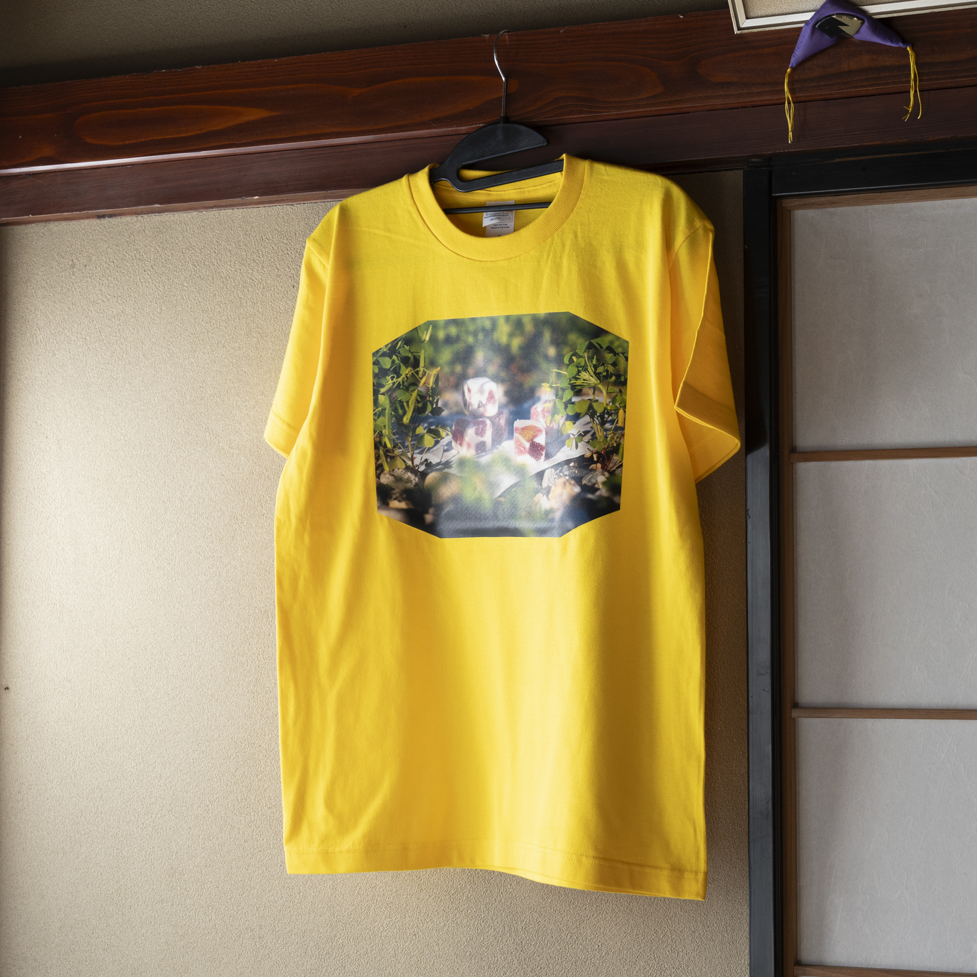 『おかしのおかしなはなし』Tシャツ