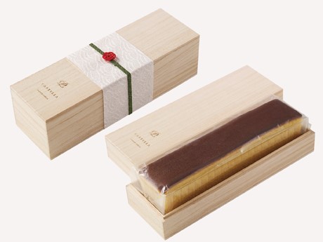 高級 カステラ桐箱 カステラの売上は 箱 で決まる 高級感を演出し 乾燥も防ぐパッケージ選び 菓子パッケージ 菓子箱