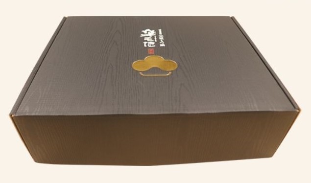 贈り物用化粧箱（元祖もつ鍋3〜4人用専用）