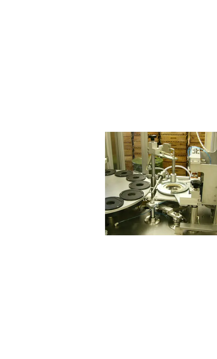 右からフェードイン