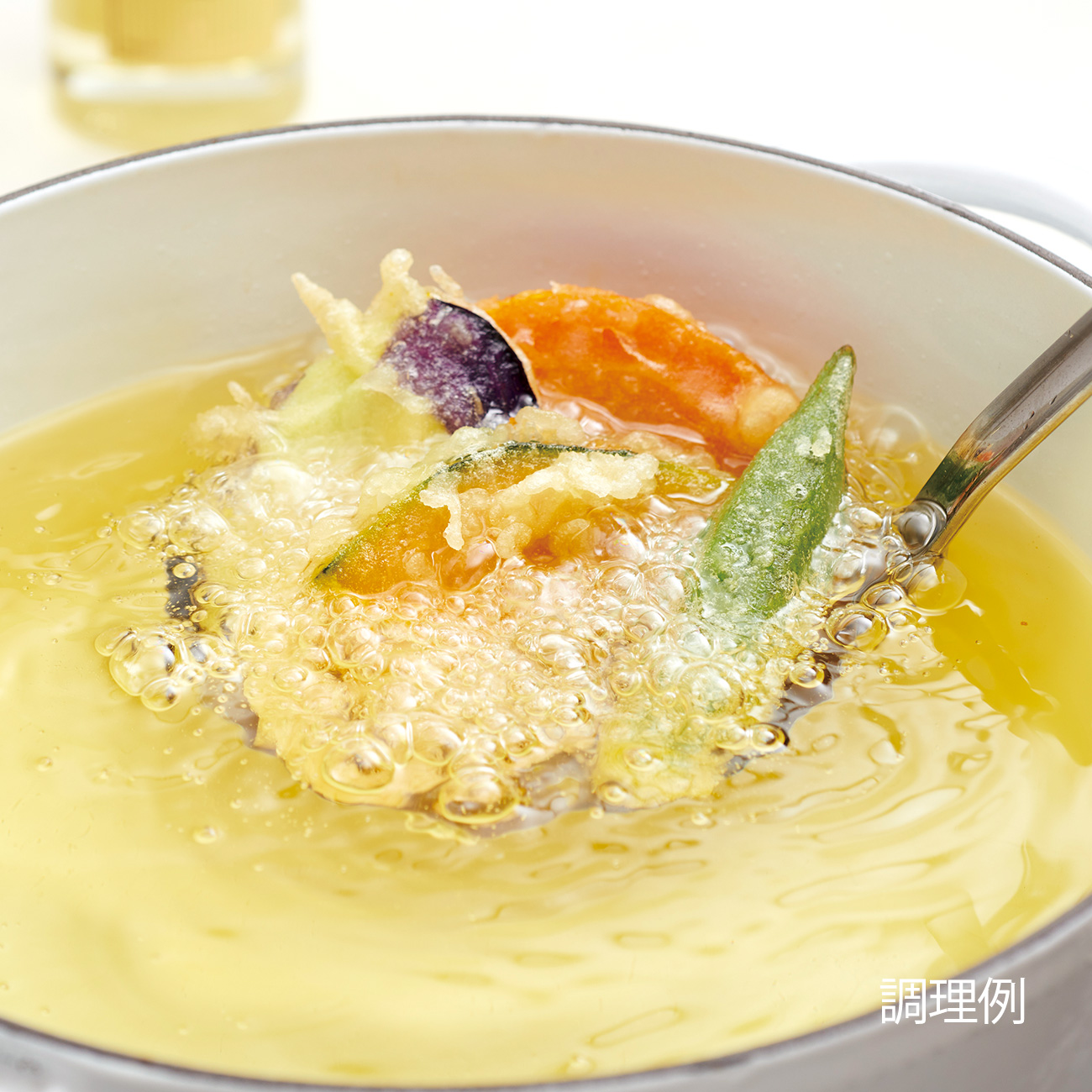 [まとめ買い２缶以上]食用オリーブ油 800g（缶入）〈小豆島オリーブオリジナル〉