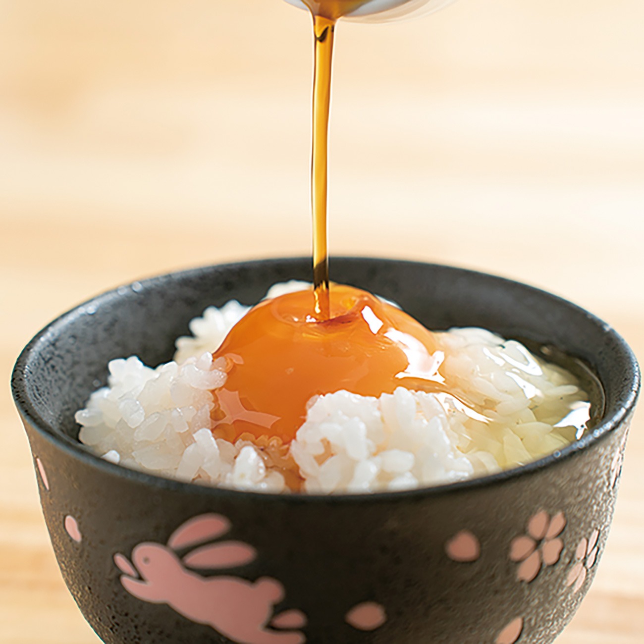 [まとめ買い2本以上]オリーブオイル入り たまごかけごはんしょうゆ 150ml