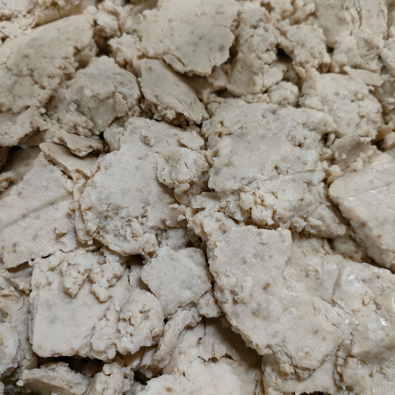 楯野川 純米大吟醸の「酒粕」 10kg ※黒粕です / クール便 【他商品と同梱不可】