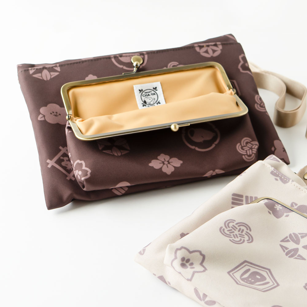 SNC がま口ポケット付サコッシュ 花小紋 :色: 黒柿