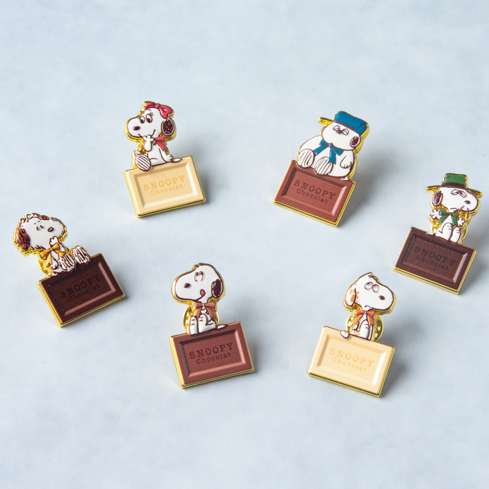 SC チョコレートピンバッジ