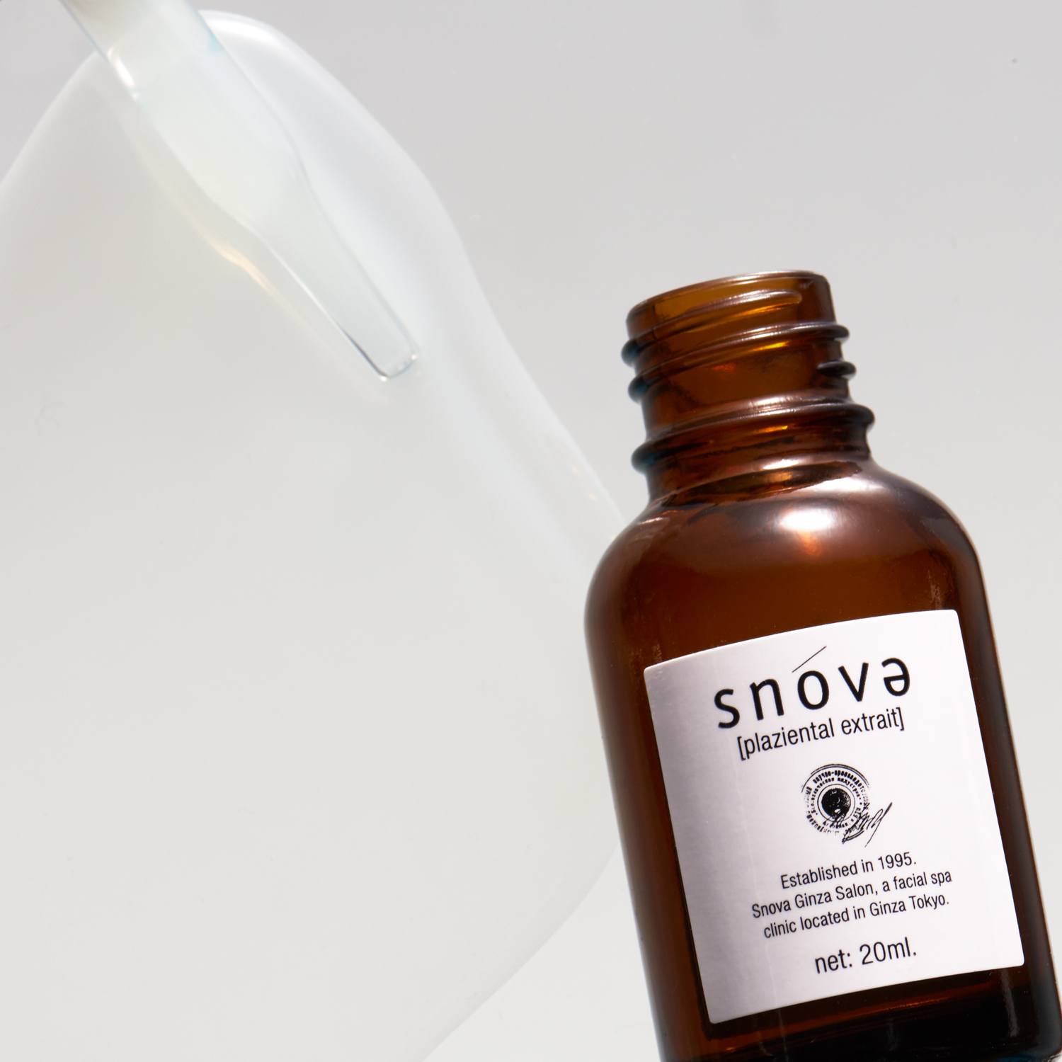 プラツェンタール エキストレ[美容液] 20ml