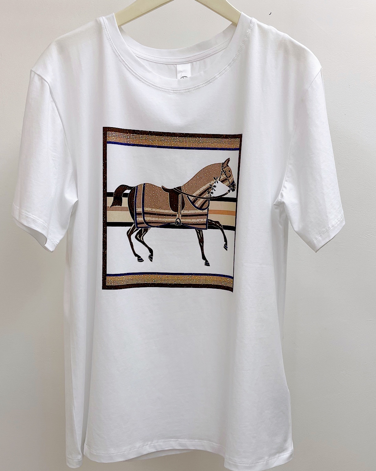 ストーンホースラグジュアリーTシャツ