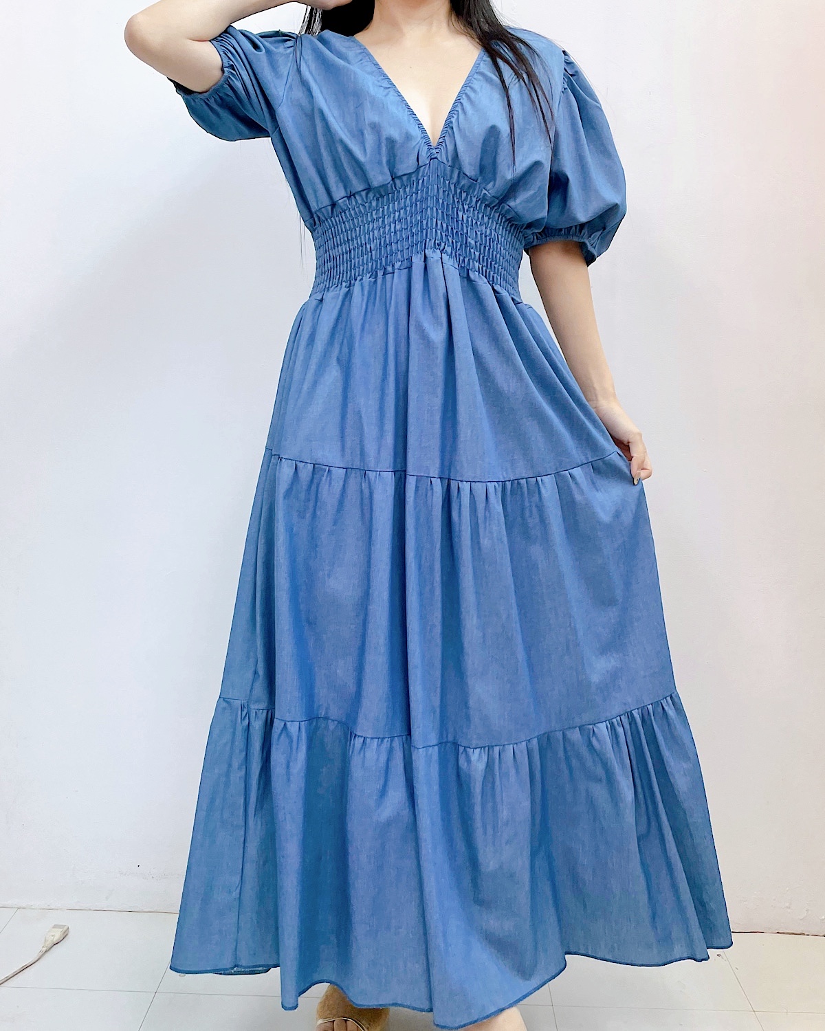 ソフトデニムシャーリングティアードワンピース