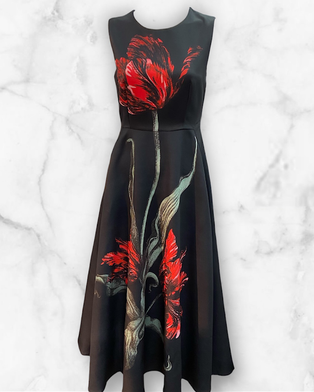 大輪レッドフラワーフレアワンピース